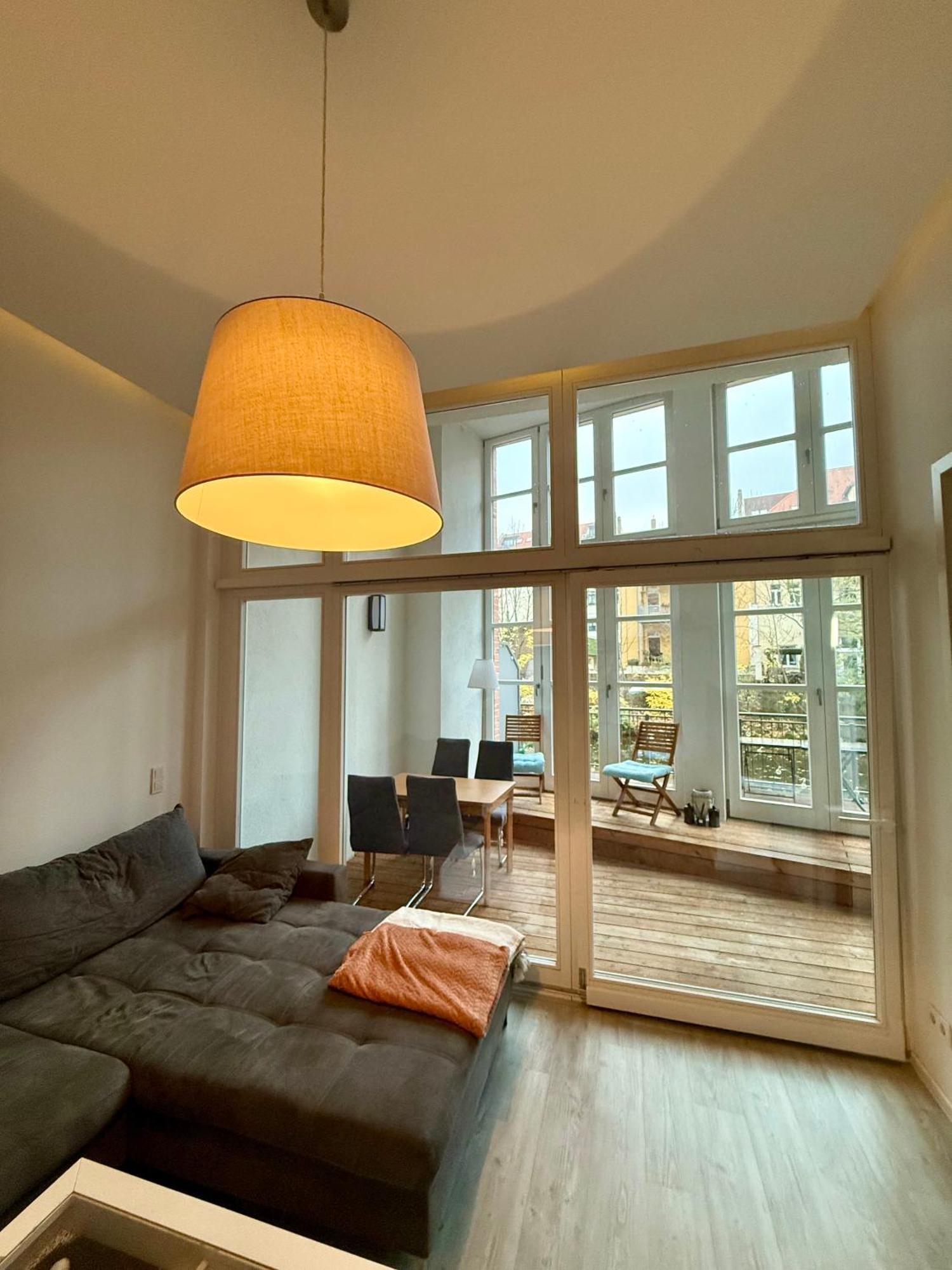 Relax-Wohnung Mit Balkon Ueber Die Weisse Elster Leipzig Eksteriør billede